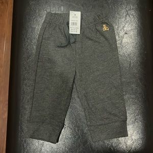 Baby gap unisex sweat pants in gray size 3-6 months. NWT
